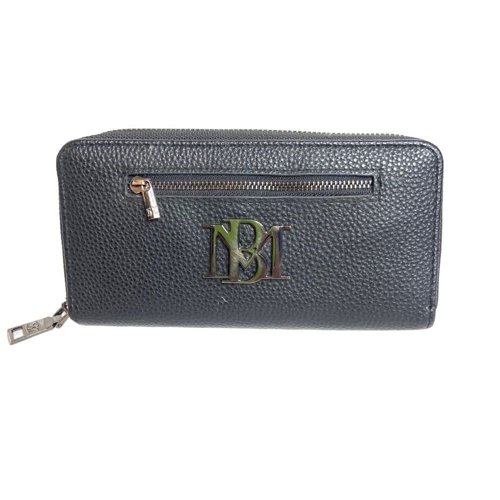 Badgly Mischka black wallet EUC